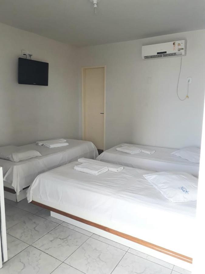 פטרולינה Kris Hotel מראה חיצוני תמונה