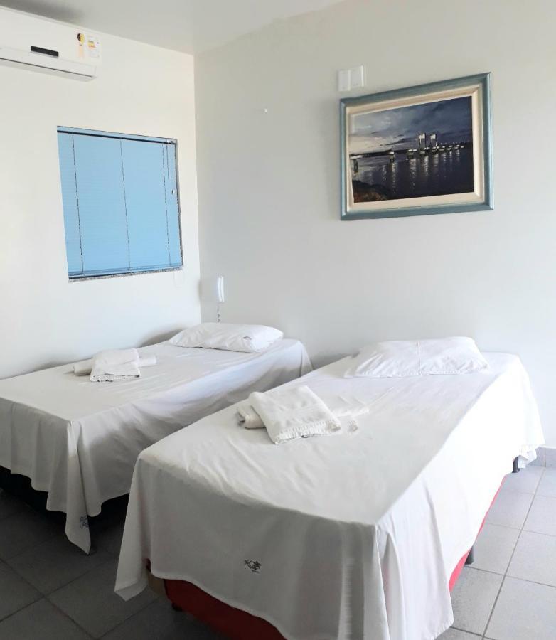פטרולינה Kris Hotel מראה חיצוני תמונה